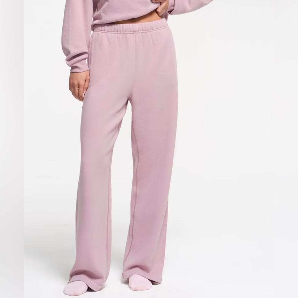 SKIMS Cotton Tee & Wide Leg Sweatpants